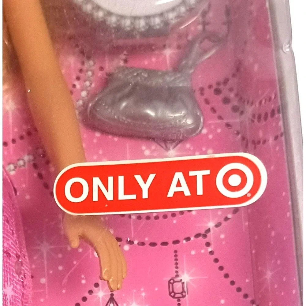 Barbie Night On The Town Doll 2010 Target Exclusive V8936 NIB DAMAGED BOX
